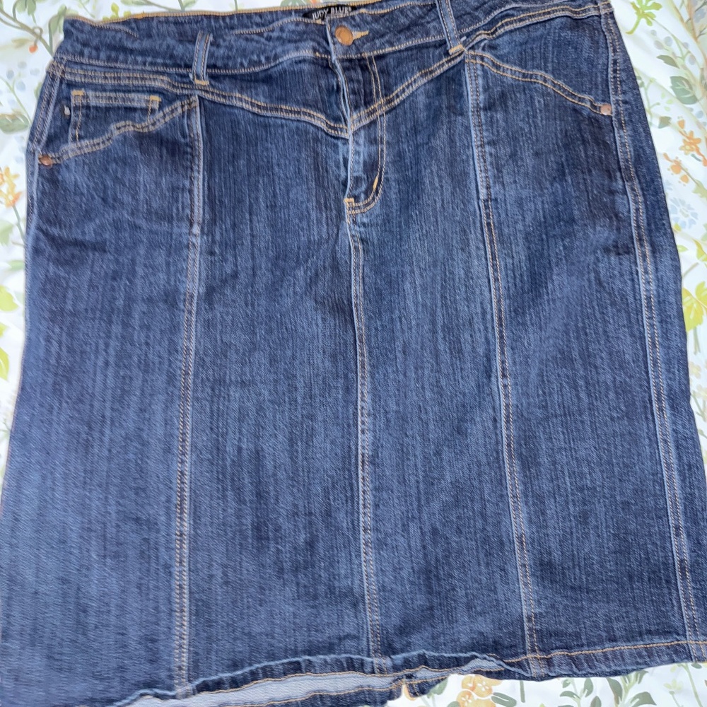 Judy blue pencil skirt